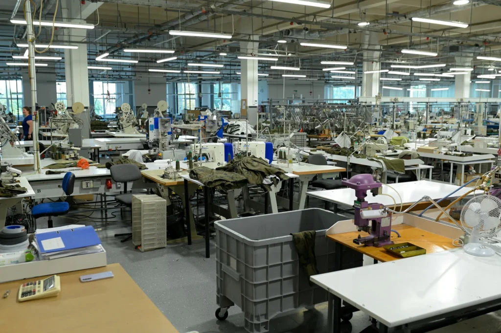 TAILOR (29 of 205)